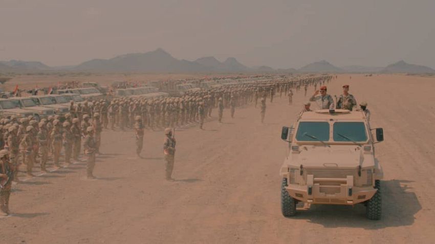 وزير الدفاع يتفقد قوات المقاومة الوطنية ويشيد بجاهزيتها