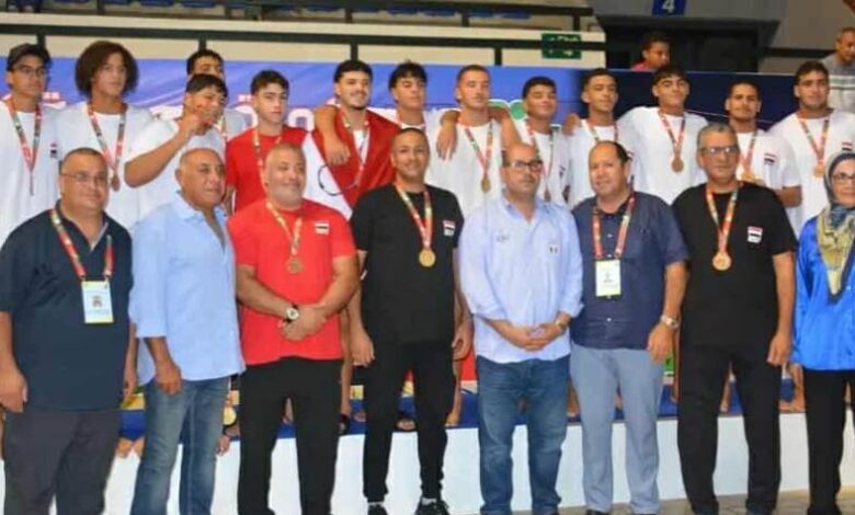 بعثة منتخب السباحة