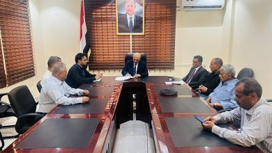 وزير المياه والبيئة يوقع اتفاقية مشروع خدمات المياه والصرف الصحي في مديرية الضالع