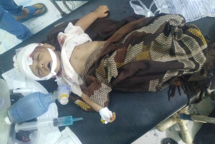 وفاة طفل متأثرًا بجراحه جراء قصف حوثي غربي تعز