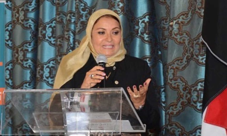 من السجائر إلى الأعشاب.. الحيوانات تستعين بالطبيعة لشفاء نفسها