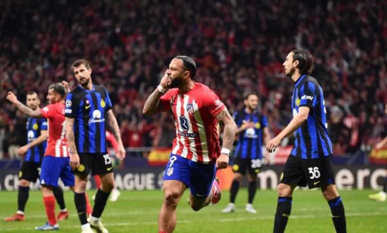 وجوده يضر الفريق.. نجم ليفربول السابق يصدم محمد صلاح