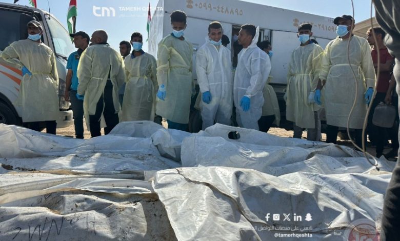الصحة بغزة تتسلم جثامين 30 شهيدا مجهول الهوية