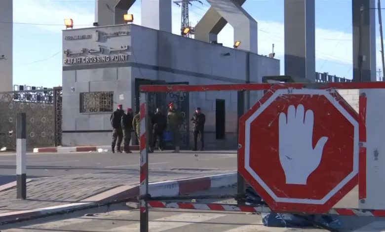 200 فرد من الشرطة الخاصة الفلسطينية سيديرون معبر رفح