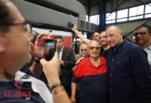 فيديو... شاهد لحظات وصول الخطيب لمقر انتخابات الأهلي للإدلاء بصوته