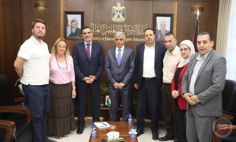 *"التربية" تبحث مع اليونيسف سبل دعم التعليم وإعادة الإعمار في غزة*