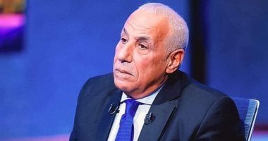 حسين لبيب يناقش مع جون إدوارد أسباب النتائج السلبية للزمالك وطرق العودة للإنتصارات