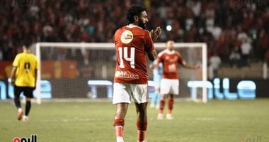 الأهلي يفحص خلفية حسين الشحات لتحديد البرنامج العلاجى