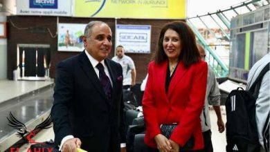 سفير مصر في بوروندي يستقبل بعثة الأهلي في المطار