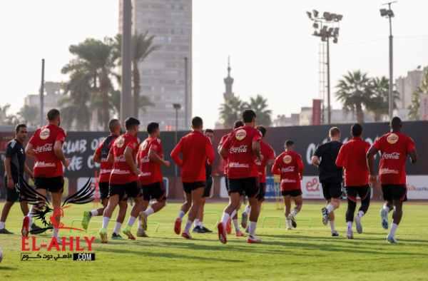 شوبير وزيزو على رأس قائمة الأهلي لمواجهة إيجل نوار في أفريقيا