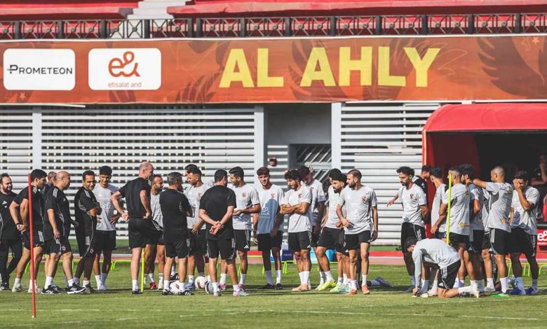 بعد وصول عروض أوروبية.. ياسين بونو يبلغ الهلال بموقفه من التجديد