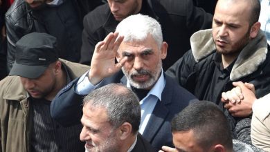 اسرائيل تبث فيديو حصري للشهيد السنوار قبل اغتياله