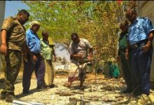 اخبار-حضرموت-|-شرطة-السير-تضبط-عددًا-من-الدراجات-النارية-المخالفة-بالمكلا-وتبدأ-بقطع-القزوزات-المزعجة