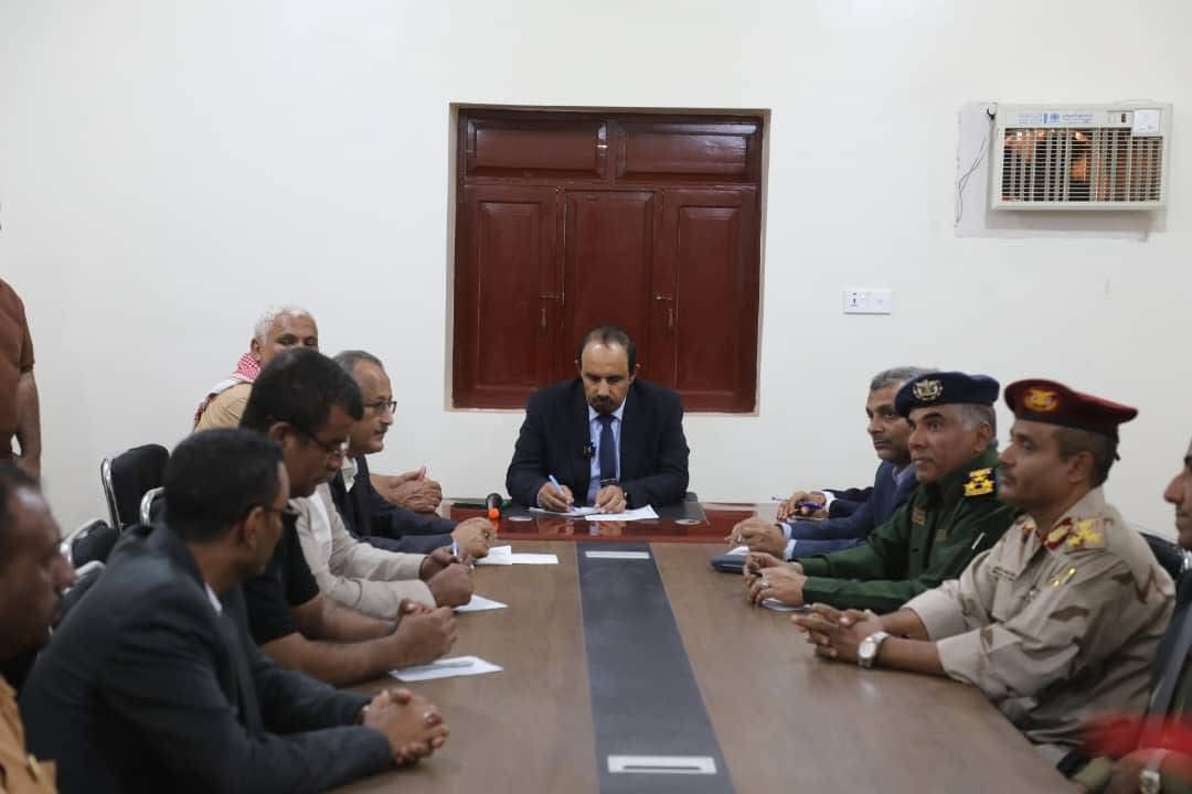 اخبار-حضرموت-|-#محافظ-حضرموت-يرأس-اجتماعًا-لقيادة-السلطة-المحلية-والمكتب-التنفيذي-بمديرية-#دوعن