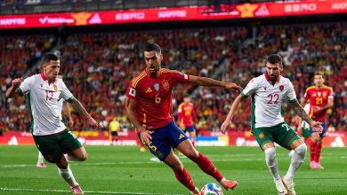 أول رد فعل من بيلينغهام بعد أنباء طلاق والديه (صور)