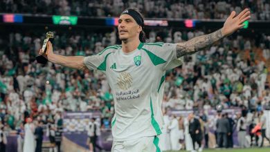 فالنسيا يخطط لضم مدافع أهلي جدة