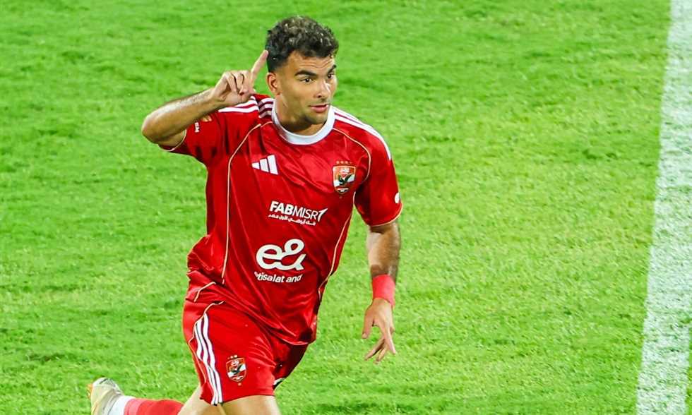أشرف عبد العزيز ينفي لـ في الجول دراسة زيزو تنازله عن مستحقاته لدى الزمالك
