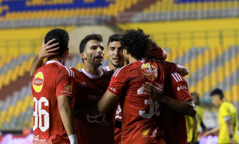 انتهت الدوري المصري - الكهرباء (2)-(4) الأهلي.. فوز كبير