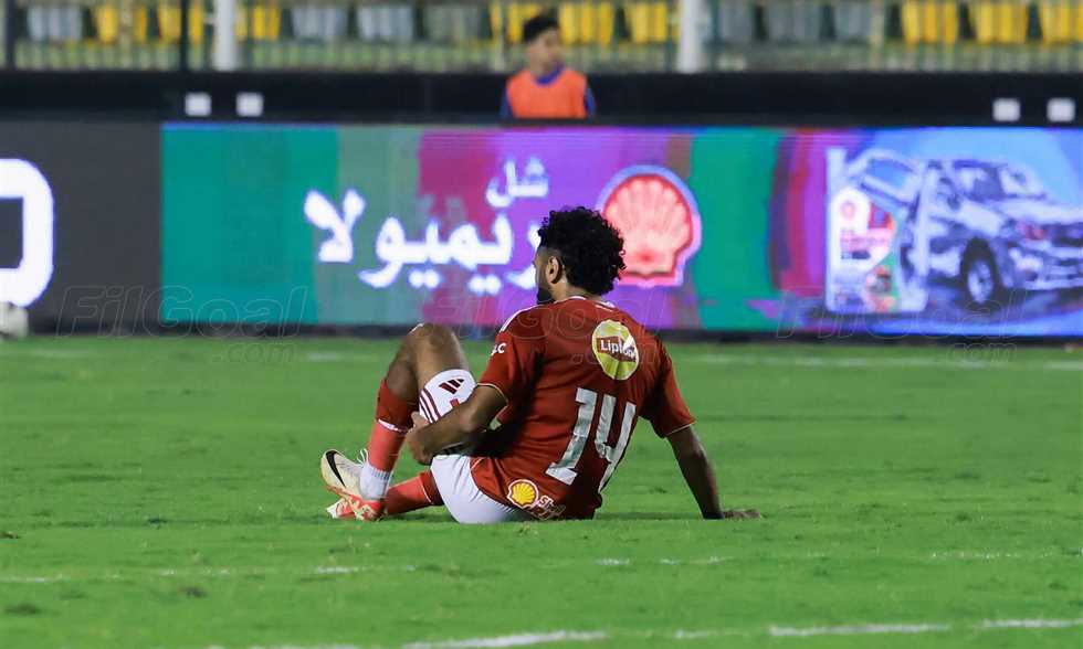 طبيب الأهلي يكشف تفاصيل إصابات ياسر إبراهيم والشحات