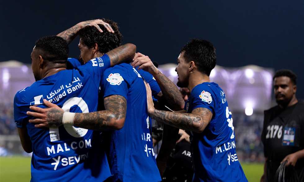الانتصار على التوالي.. الهلال يكتسح الاتفاق بخماسية