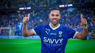 لودي يطالب الهلال بكامل مستحقاته حتى 2028.. ويدرس عروض الدوري الإنجليزي
