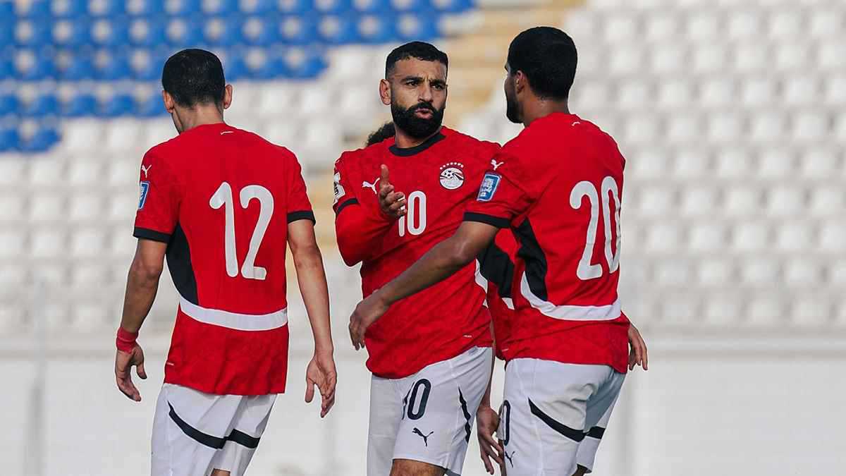 بعد وصول كريستيانو رونالدو إلى المليار.. من هم أغنى 10 لاعبين في العالم؟