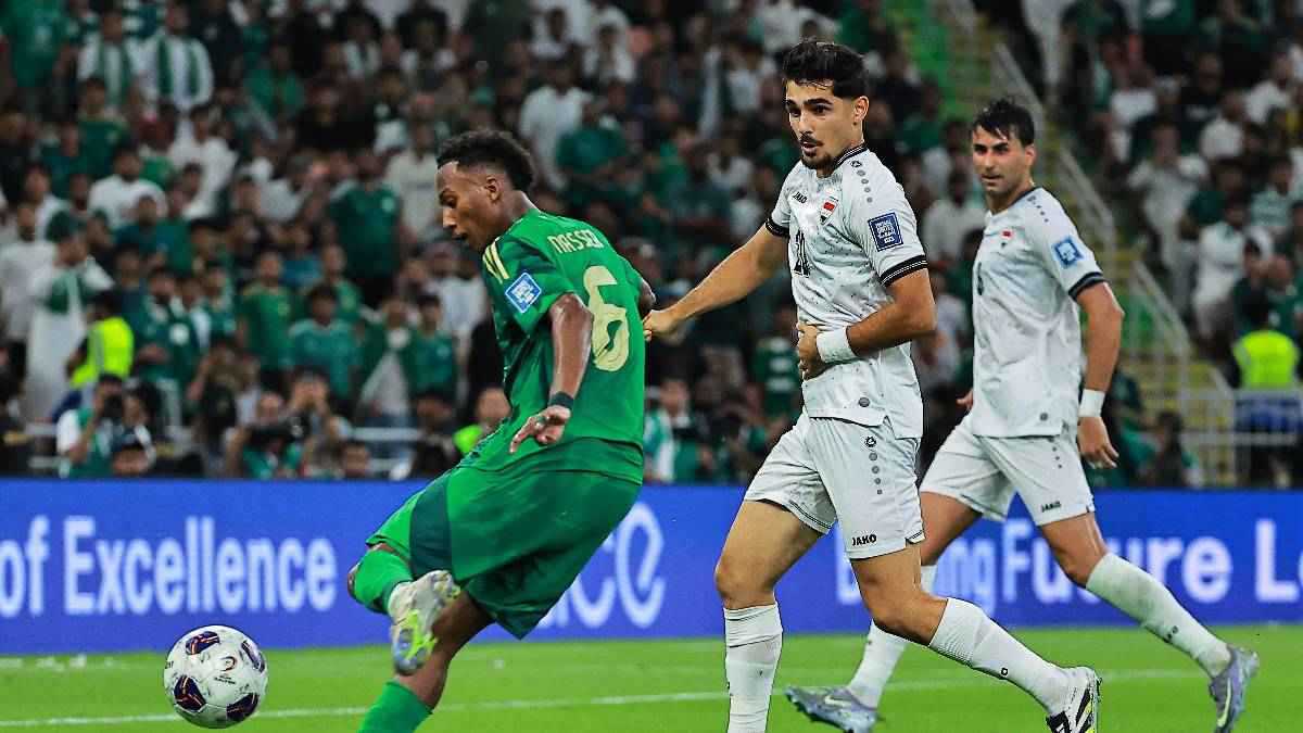 ترتيب هدافي تصفيات إفريقيا.. الجزائري عمورة يوجه ضربة لمحمد صلاح