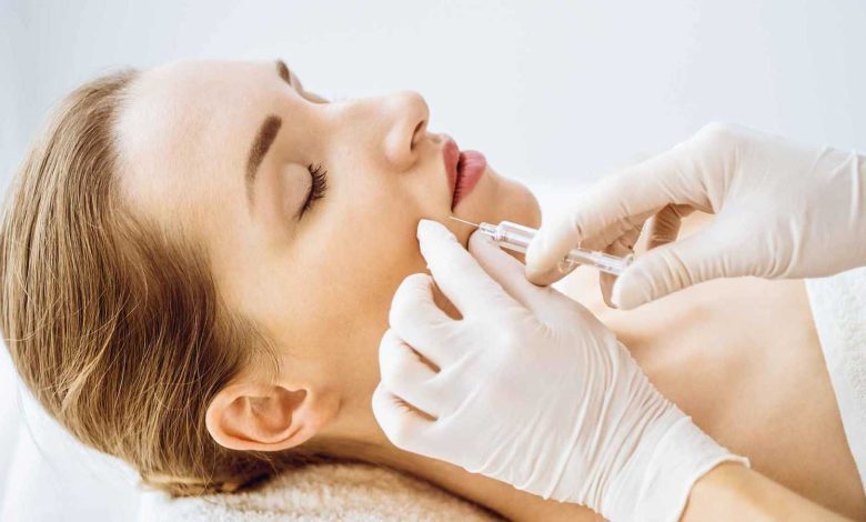 بين الفاعلية والتساؤلات.. حُقن الخلايا الجذعية تدخل مجال التجميل بقوة