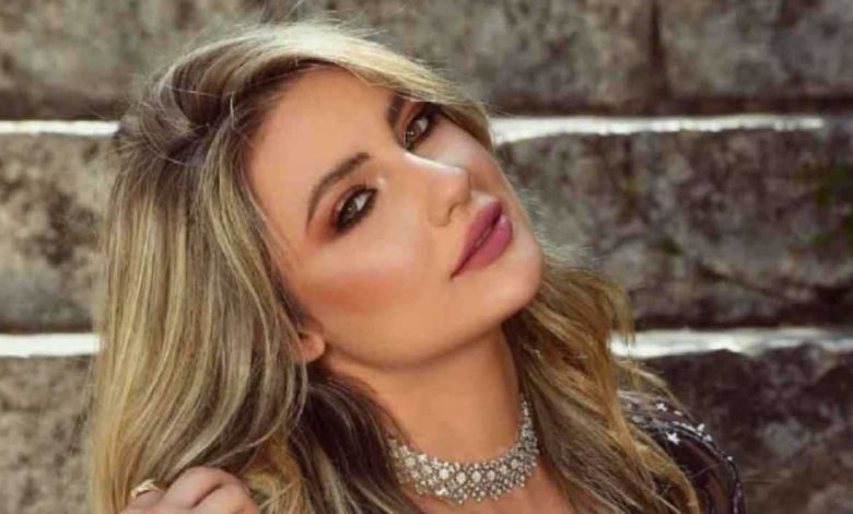 أنجيلا بشارة تنفي علاقتها بتسريب شجار وائل كفوري وشانا عبود