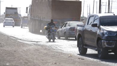 بالفيديو.. حريق يلتهم سيارة "أمجاد" لنقل الركاب في بورتسودان