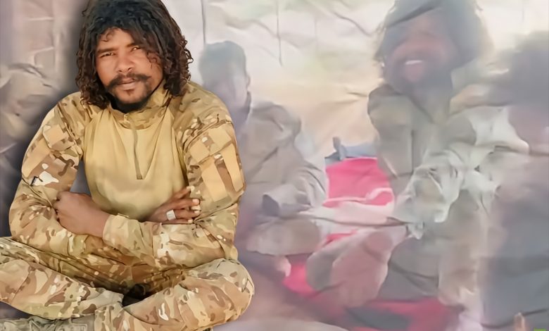 يتلذذ بقتل العزل ويصور إعدامهم.. من هو السفاح "أبو لولو" وكم قتل من السودانيين (فيديو)