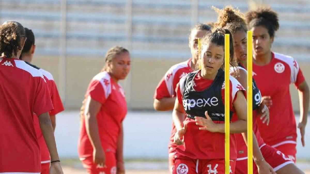 عيناي كانتا تدمعان.. رسالة حزينة من والدة لامين يامال (صورة)