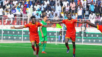 بعد قيادته مباراة السعودية وإندونيسيا.. اتحاد الكرة الكويتي يكرّم أحمد العلي