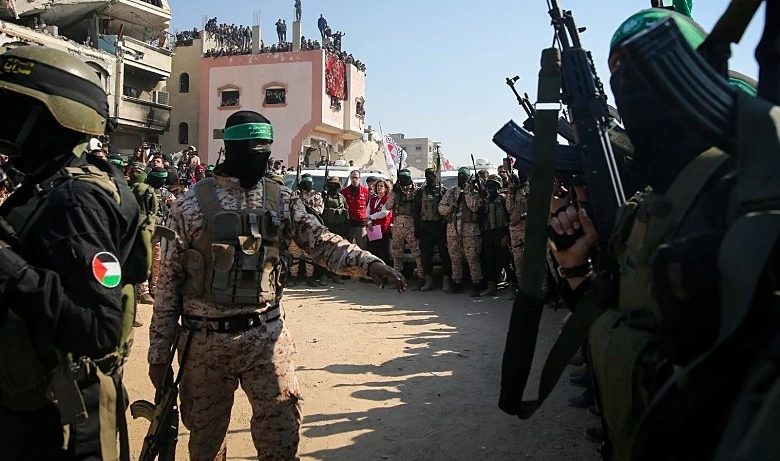 إطلاق سراح الاسرى الاسرائيليين سيبدأ صباح الاثنين