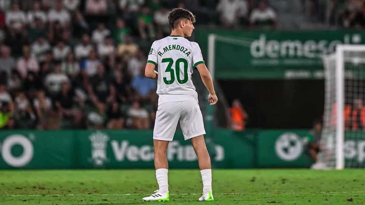 ترتيب الدوري السعودي بعد فوز الهلال الصعب على الشباب (فيديو)