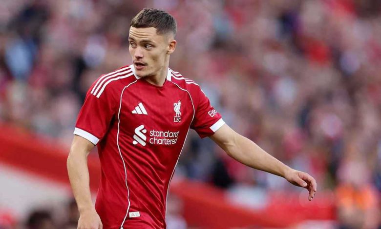 استبعد نجوم ريال مدريد.. سكولز يختار أفضل 5 لاعبي خط وسط في العالم