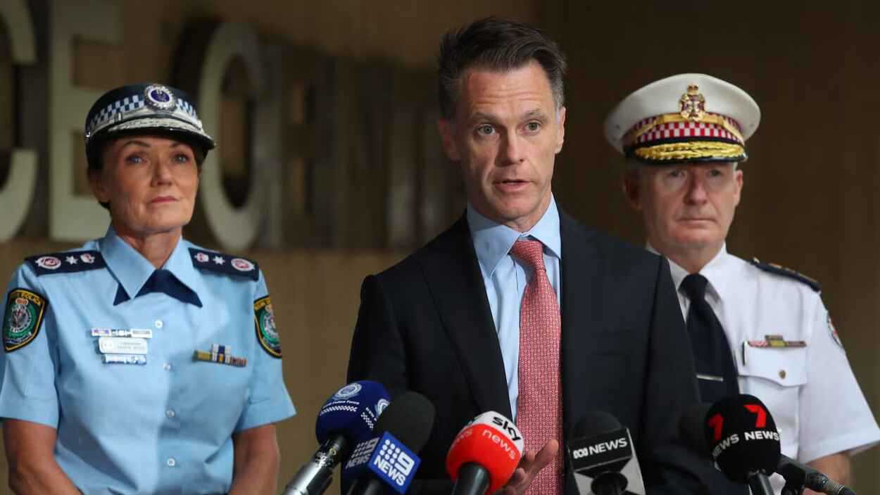 بعد 24 عامًا.. ظافر العابدين يكشف أسرار