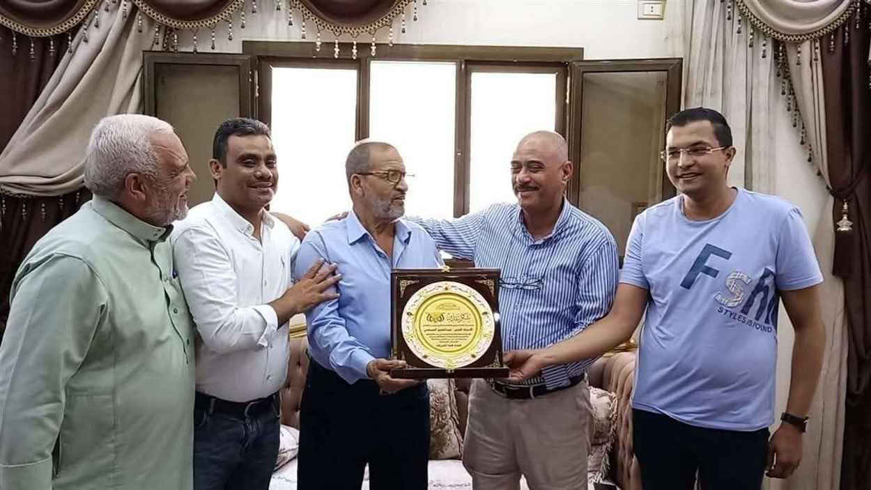 تيلان بلوندو.. كيف تبدو
