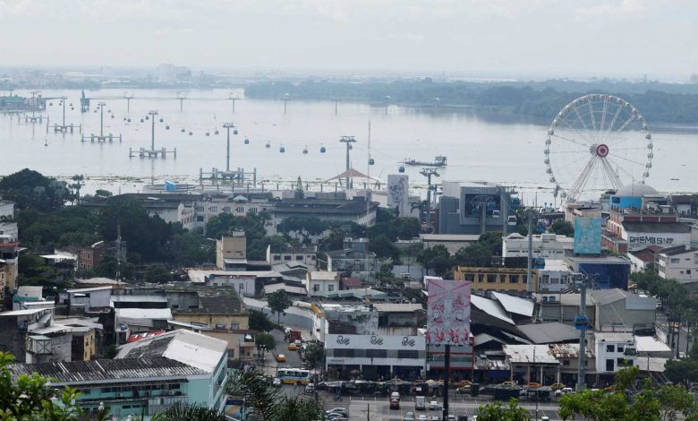 ريهانا تخسر 36 مليون دولار في مشروع أزياء