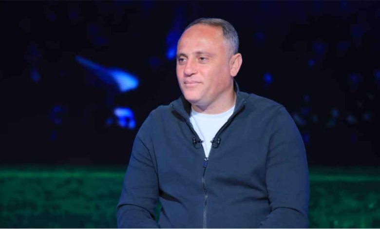 في غرفة الملابس.. توبيخ شديد لحكم مباراة برشلونة وأولمبياكوس