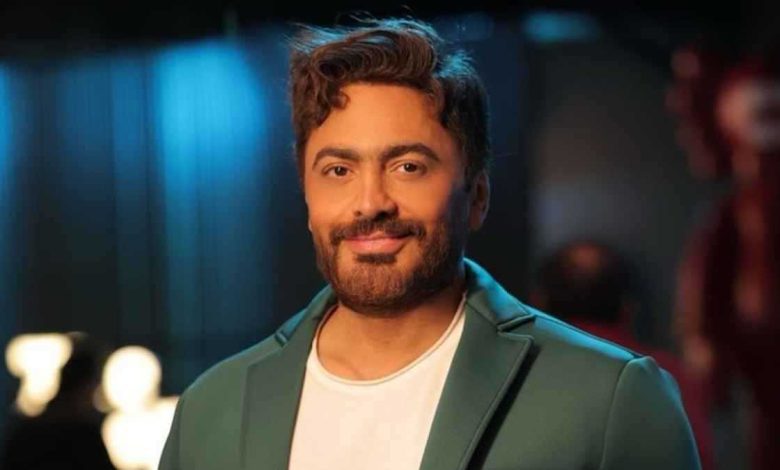 حمام الهنا.. عندما قدم مخرج عراقي أشهر مسلسل سوري قبل 60 عامًا