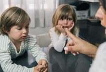 مصرع مصورَين مصريين بحادث سقوط مروع