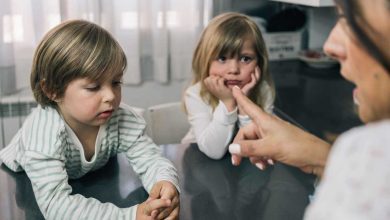 مصرع مصورَين مصريين بحادث سقوط مروع