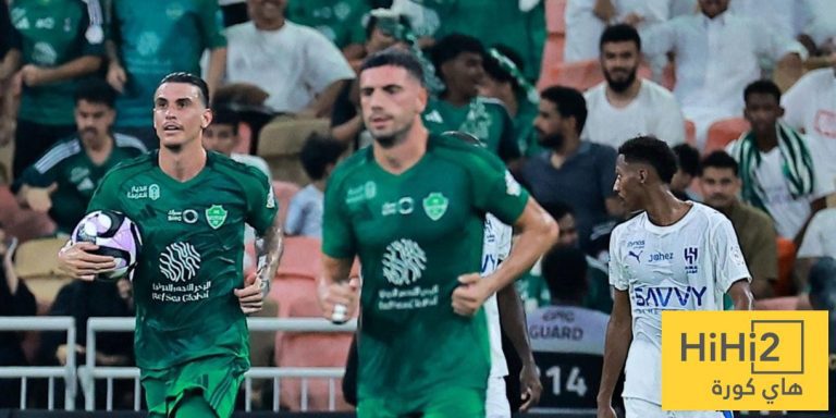 الحقيقة الكاملة وراء ابتعاد لاعب الأهلي عن القائمة