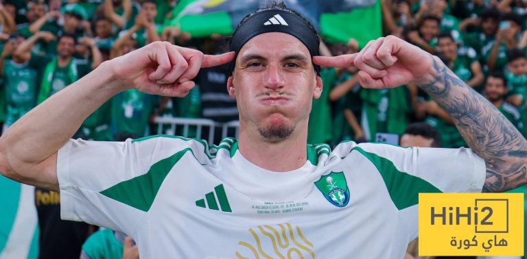 صفقة محتملة.. نادي إسباني يراقب روجير إيبانيز