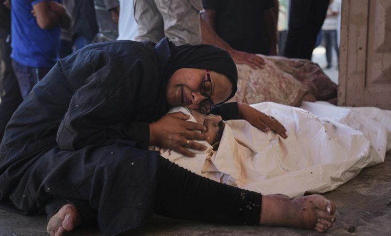 79 شهيدًا و379 إصابة خلال يوم في قطاع غزة