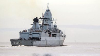 "أسبيدس" تنقذ 19 بحاراً بعد هجوم على سفينة شحن هولندية قبالة اليمن