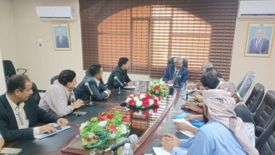 اجتماع موسع في لحج يناقش تعزيز الموارد المالية وتوريدها للبنك المركزي