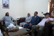 اجتماع يناقش ترتيبات افتتاح قسم السياحة وإدارة الفنادق بجامعة سقطرى