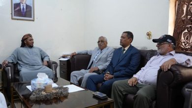 اجتماع يناقش ترتيبات افتتاح قسم السياحة وإدارة الفنادق بجامعة سقطرى